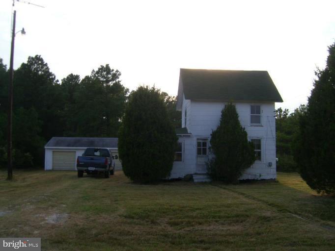 1736 CROCHERON ROAD