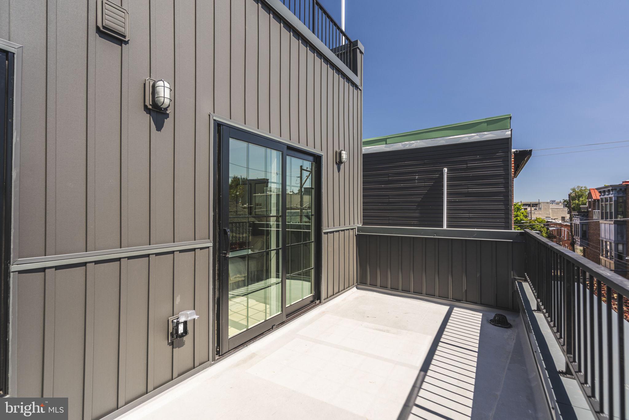 GRADUATE HOSPITAL - Residential