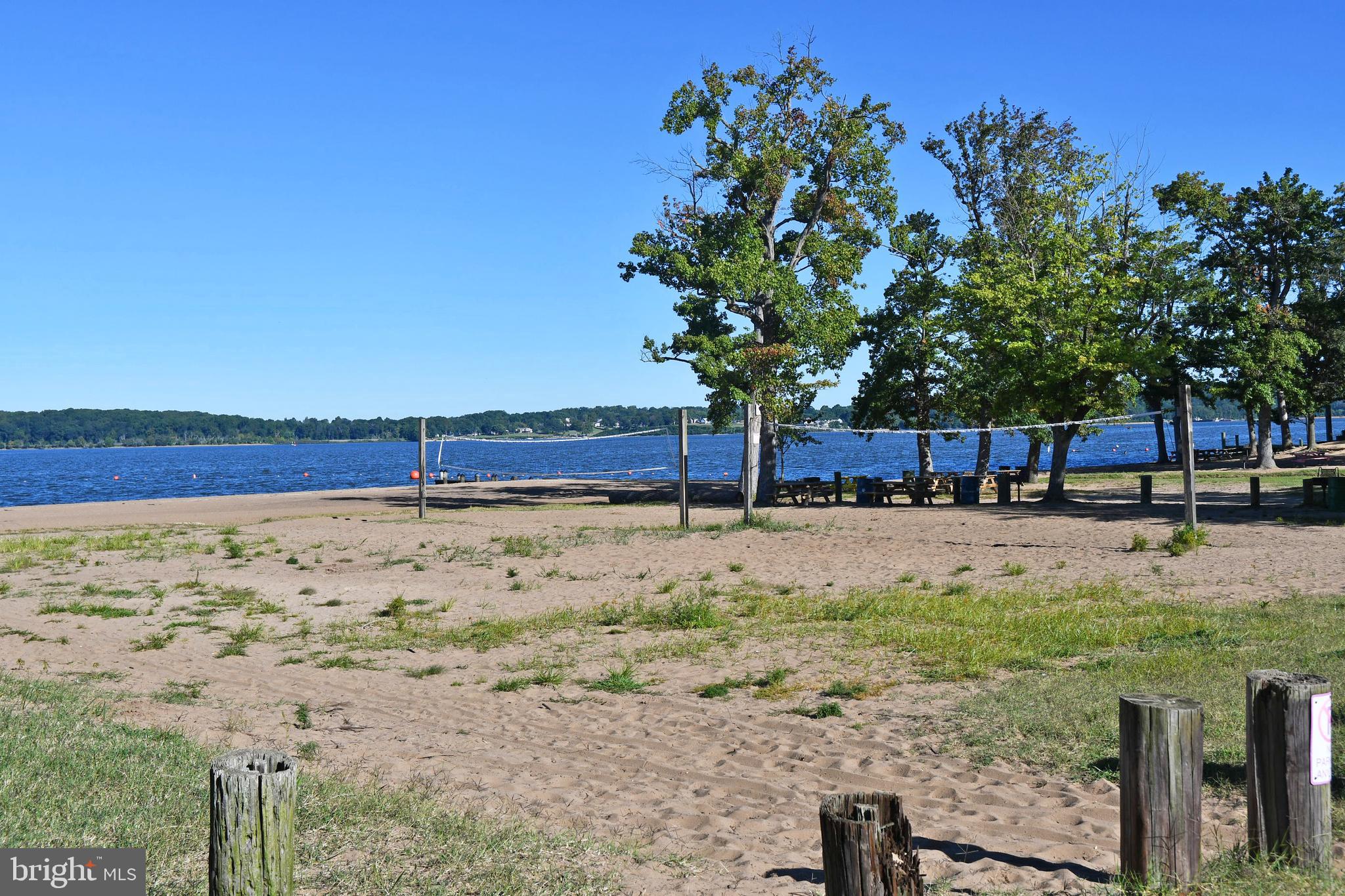 CRYSTAL BEACH MANOR - Residential