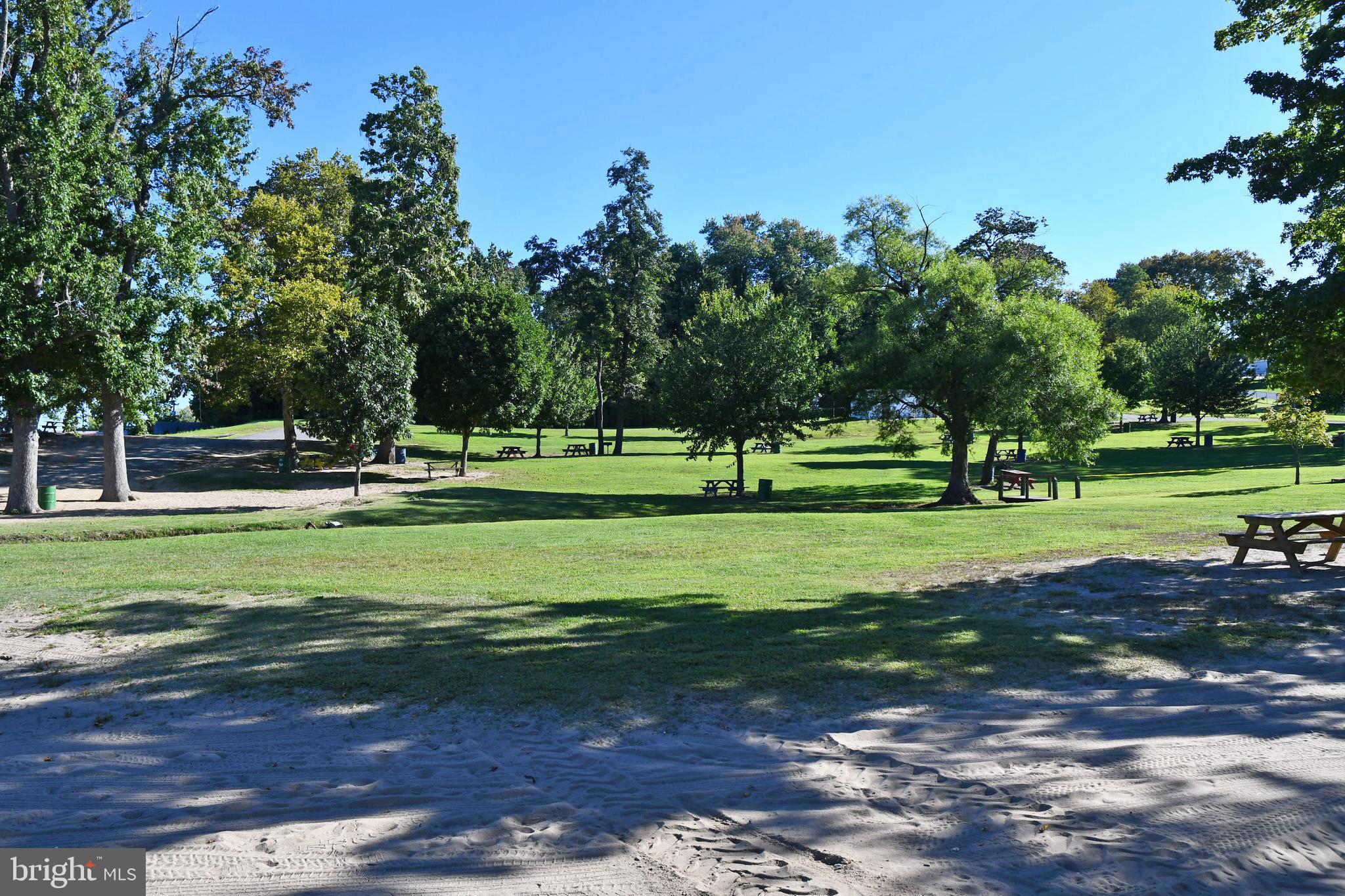 CRYSTAL BEACH MANOR - Residential