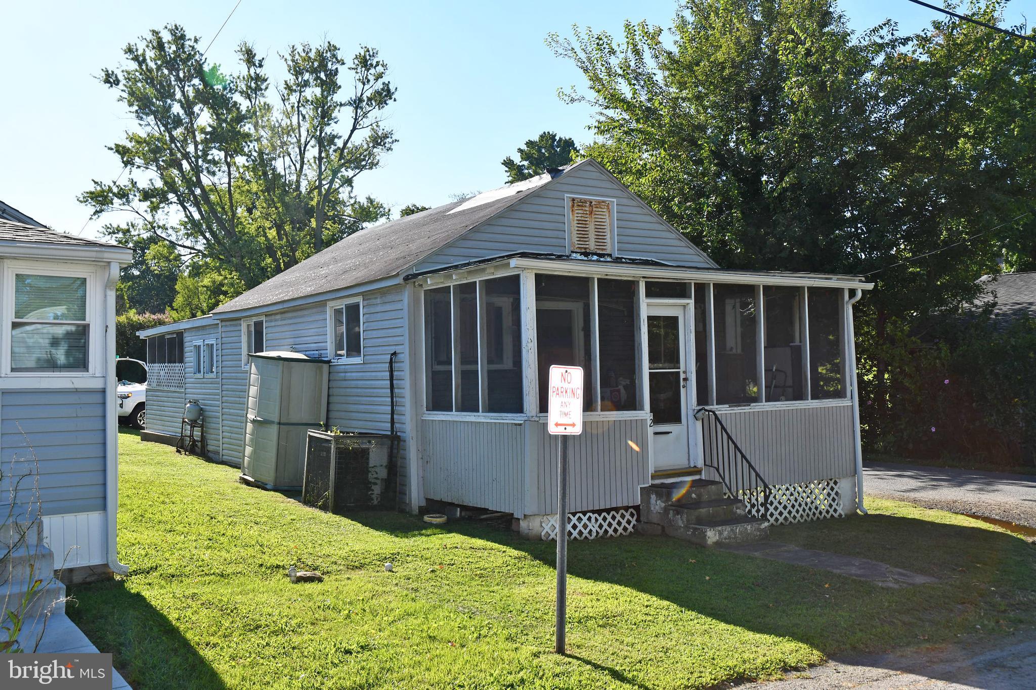 2 GLENWOOD STREET