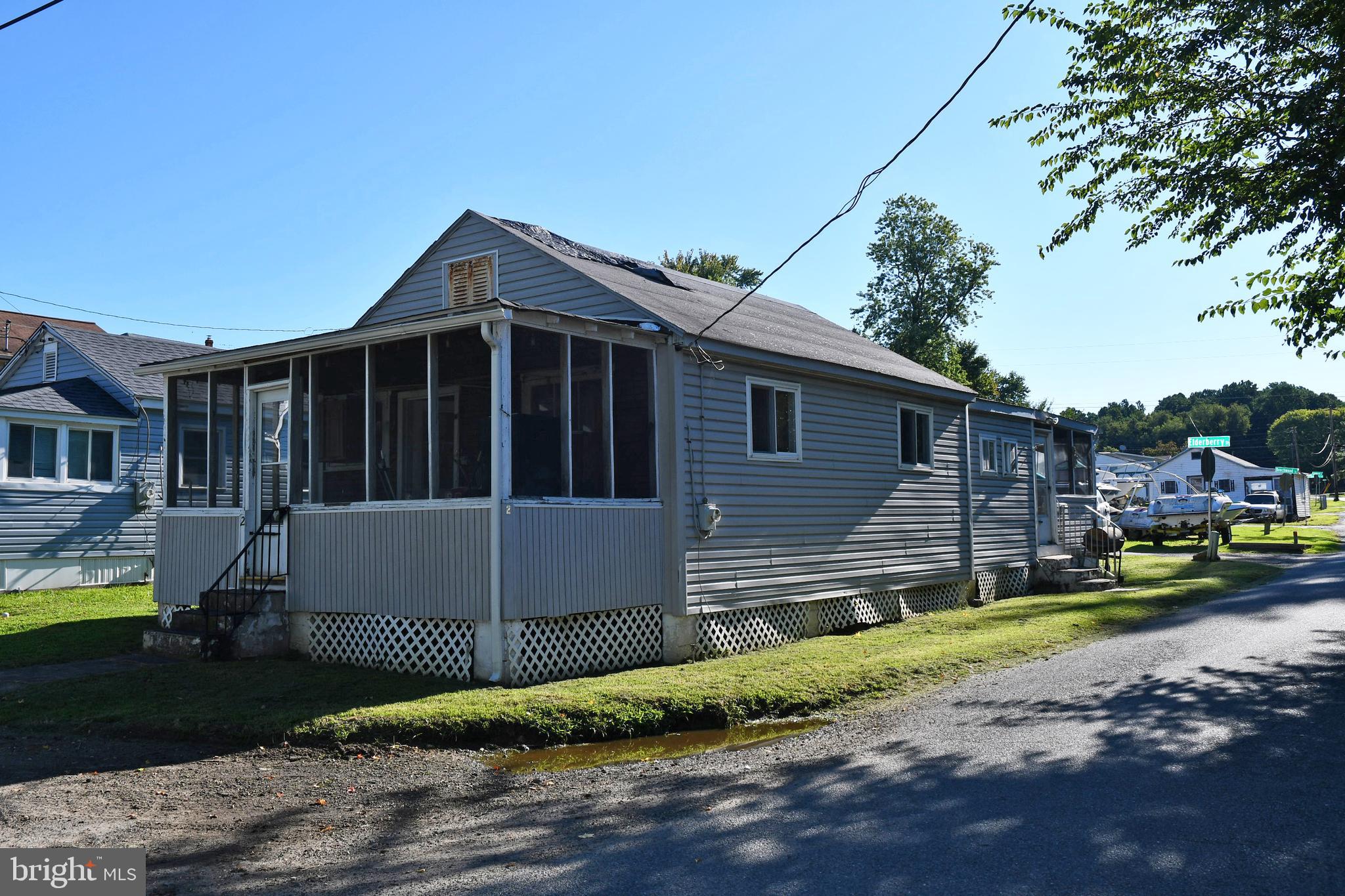 CRYSTAL BEACH MANOR - Residential