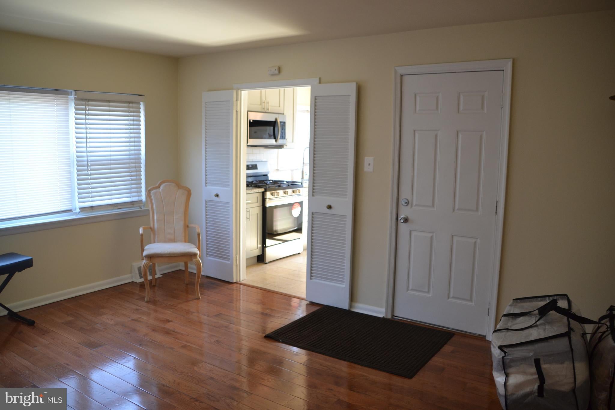 246 ARDMORE AVENUE