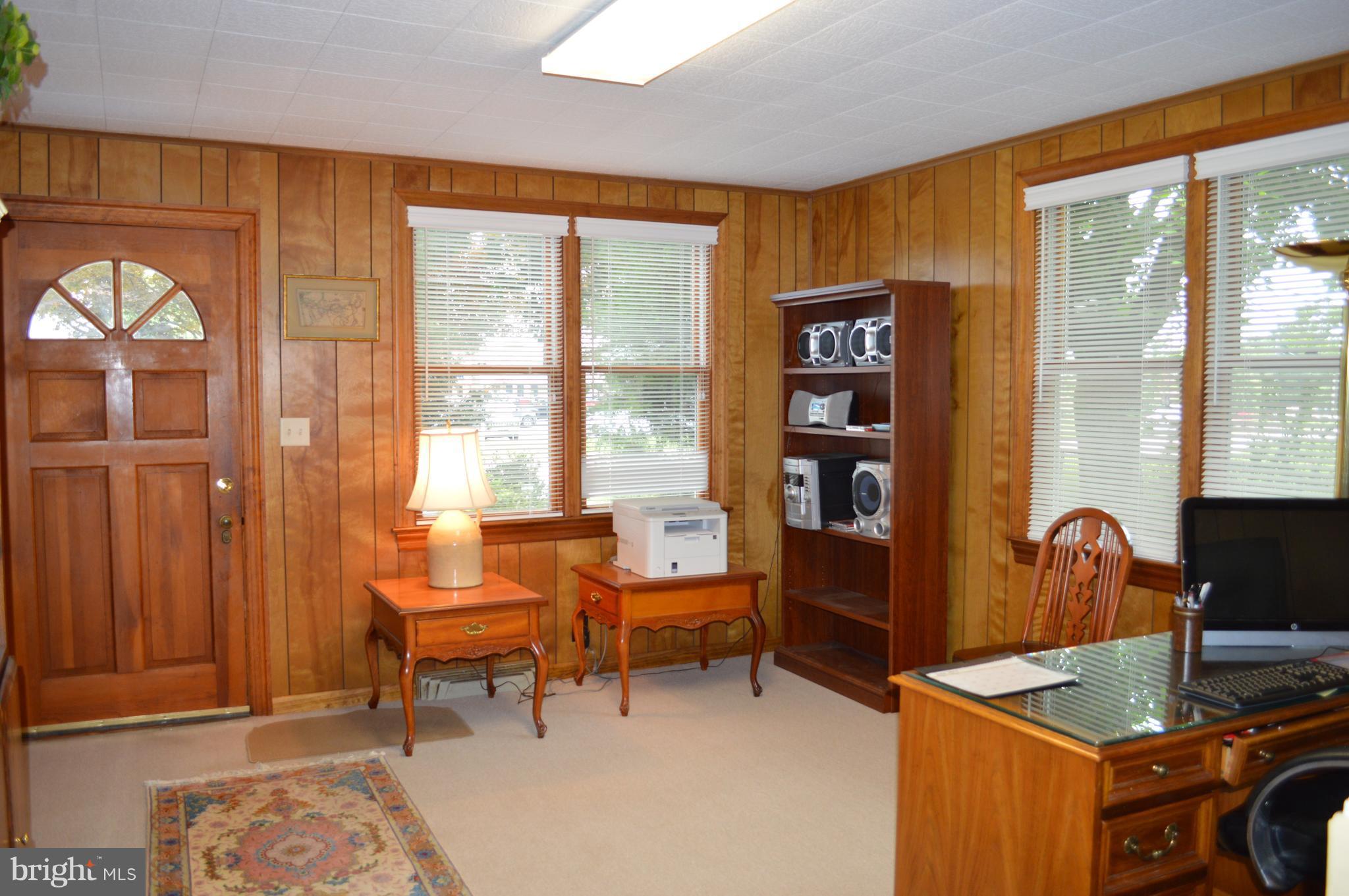 CHESTER HEIGHTS-RT 213 N - Commercial Lease