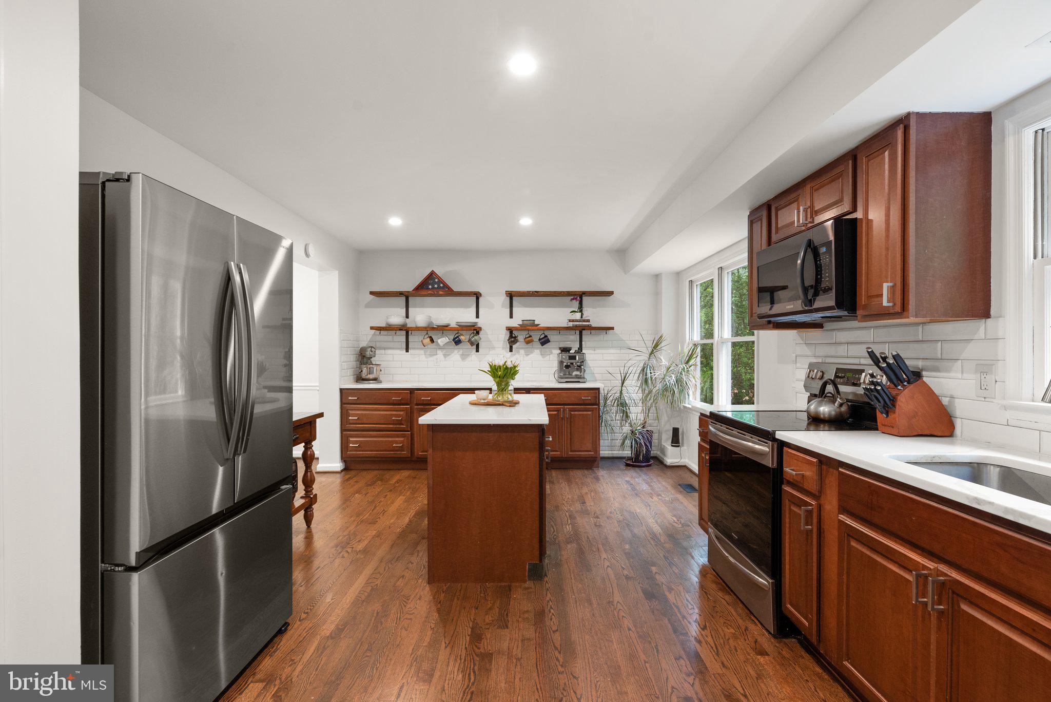 GINGERVILLE WOODS - Residential