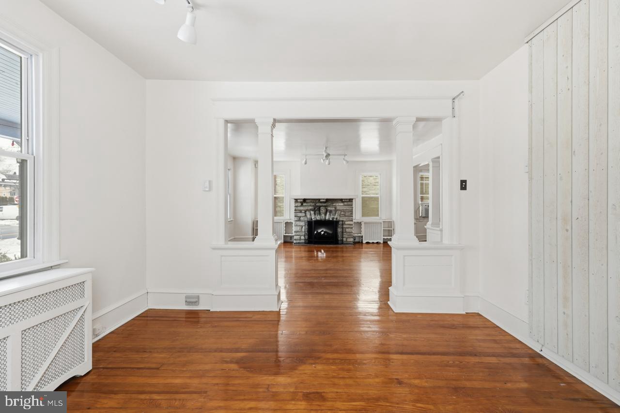 GLENSIDE - Residential