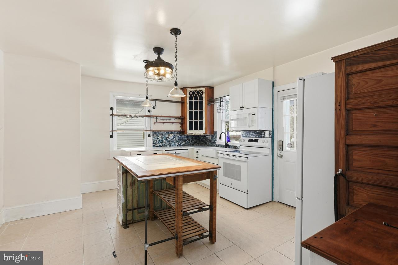 GLENSIDE - Residential