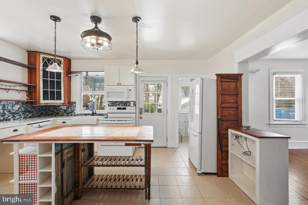 GLENSIDE - Residential