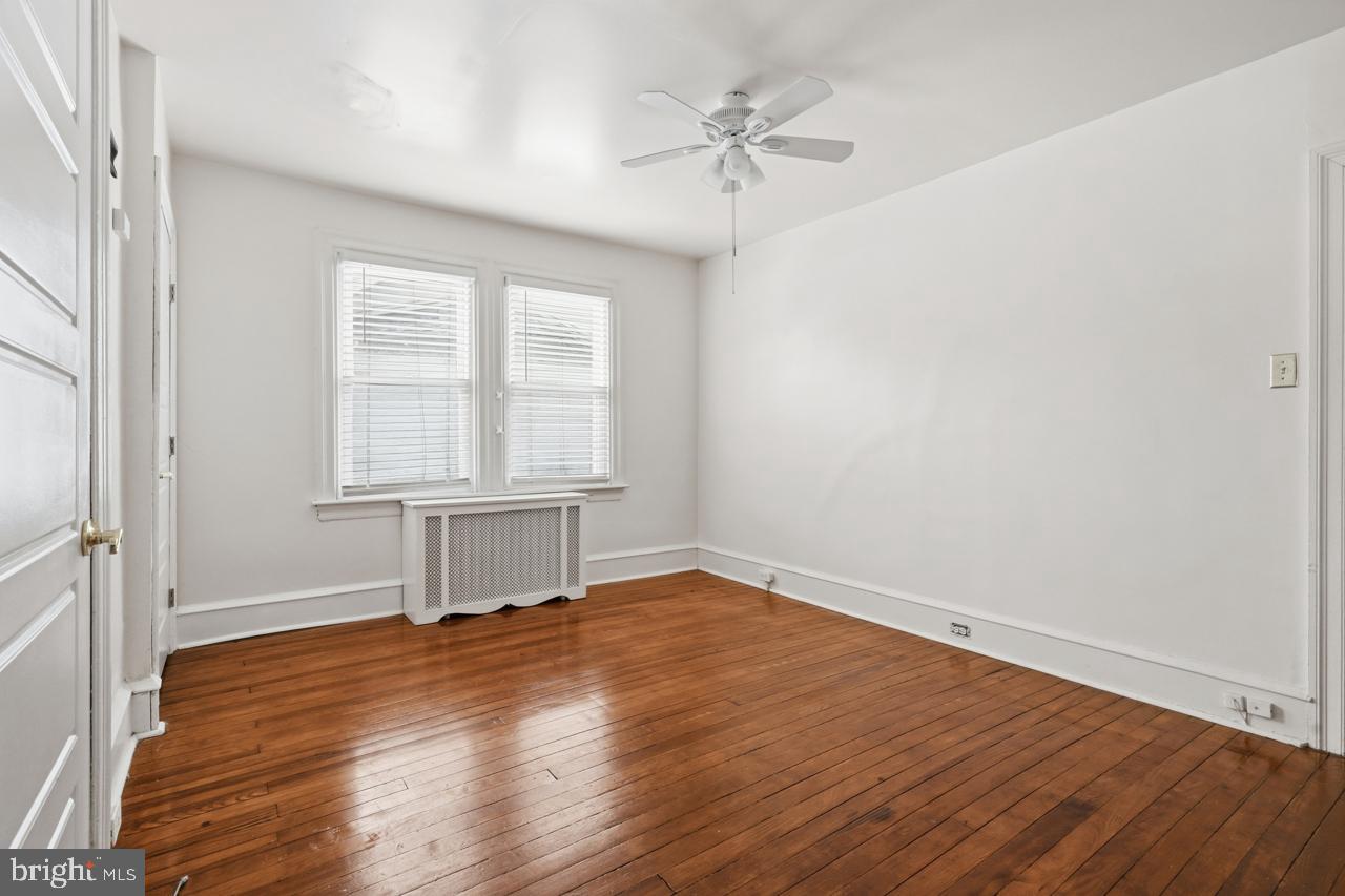 GLENSIDE - Residential