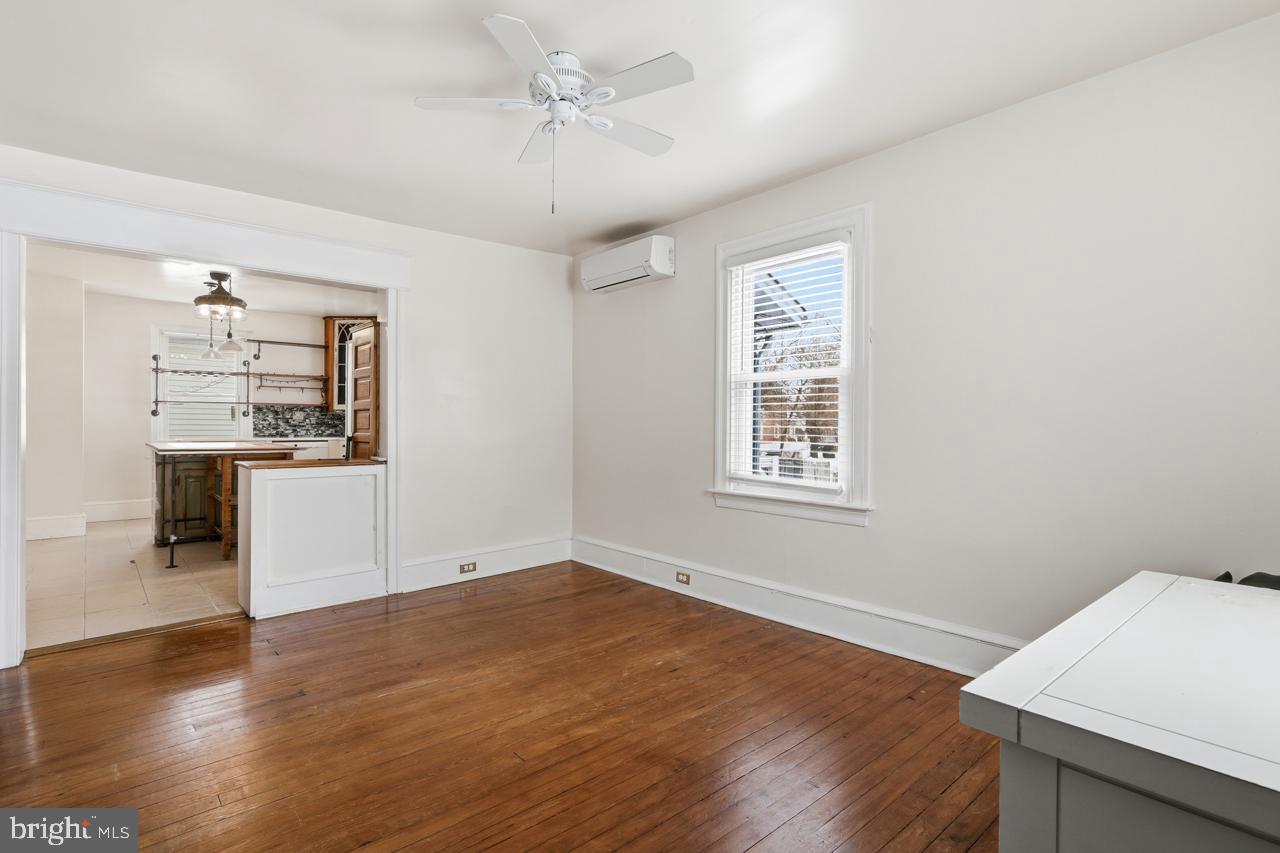 GLENSIDE - Residential