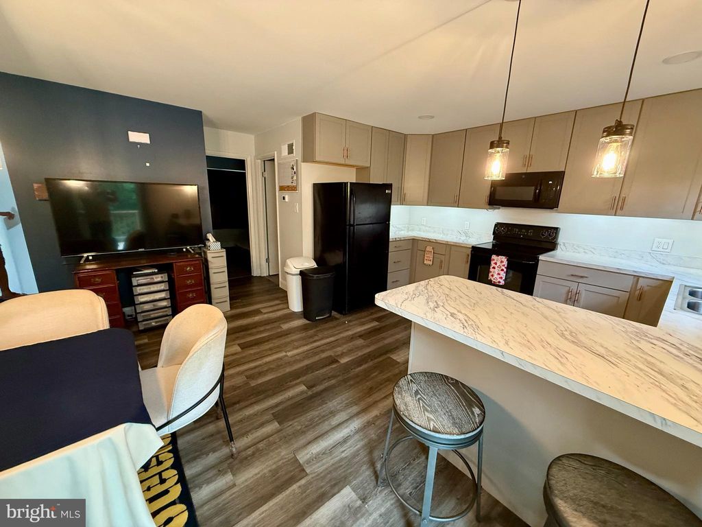 Photo of 244 Juniper Drive, ETTERS, PA 17319 (MLS # PAYK2084912)