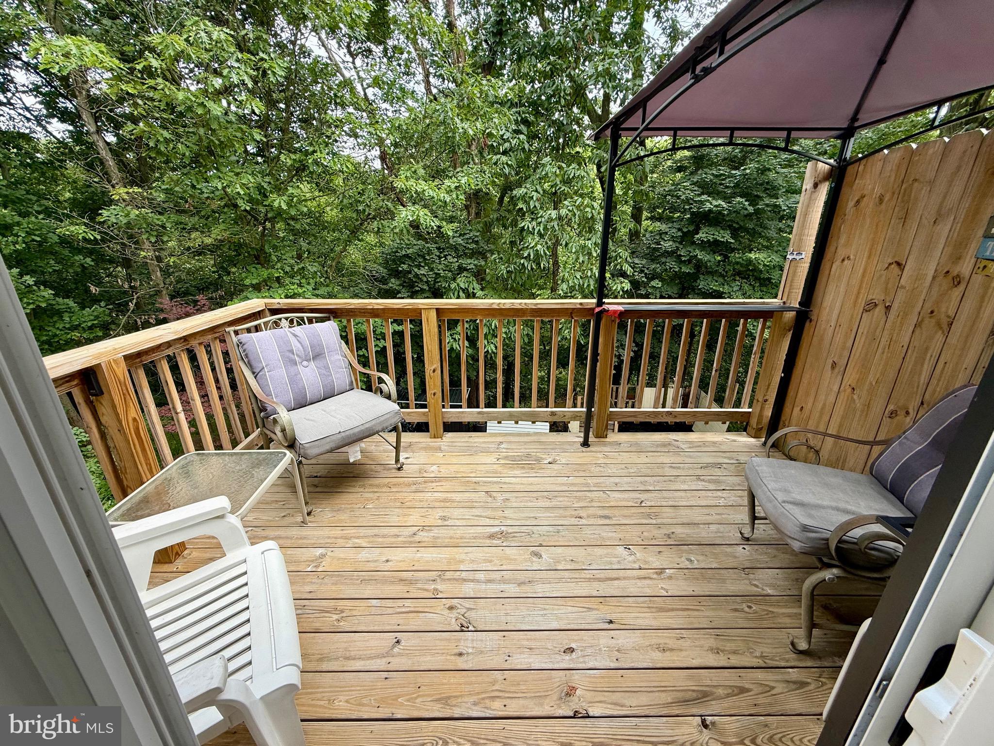 VALLEY GREEN VILLAGE - Residential