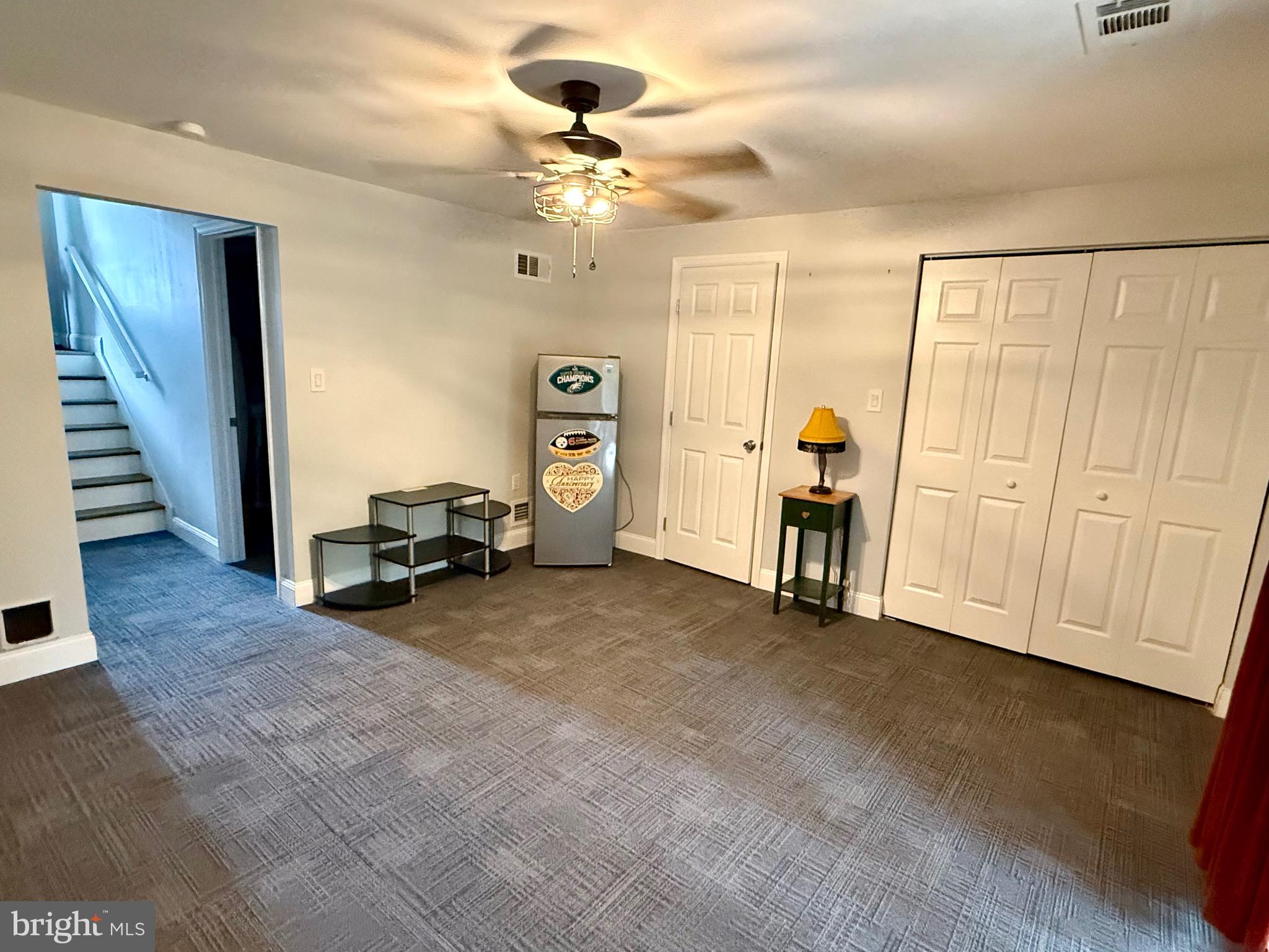 VALLEY GREEN VILLAGE - Residential