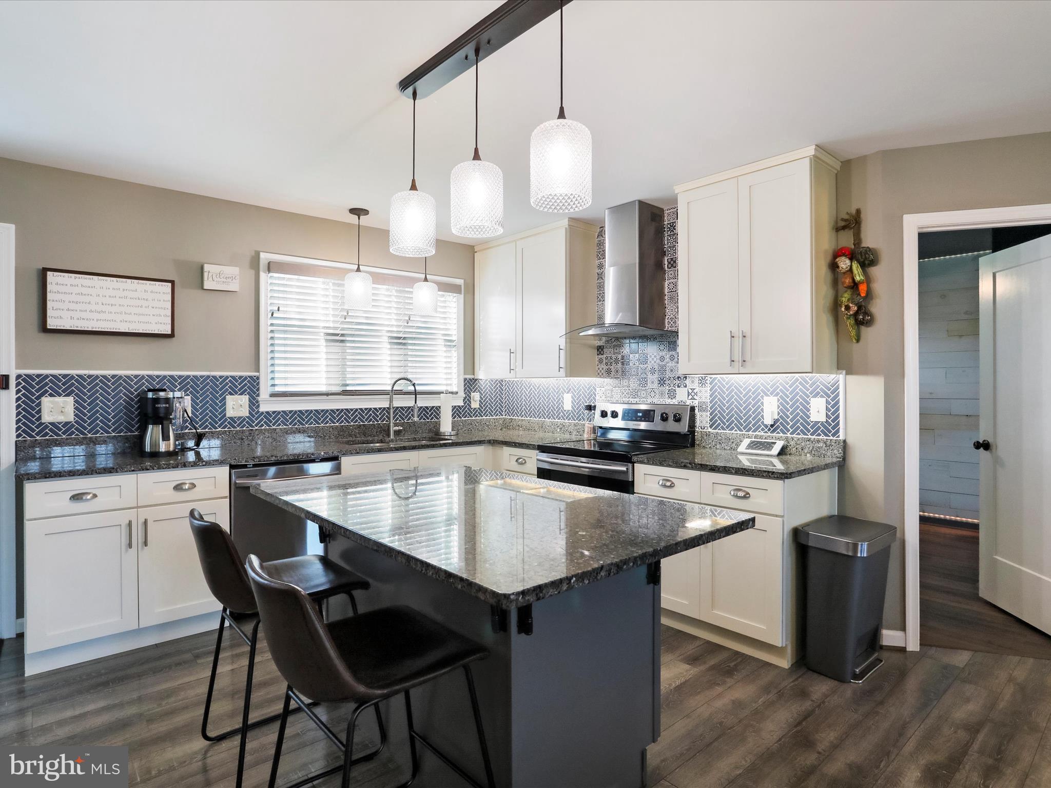 MARTINSBURG CITY - Residential