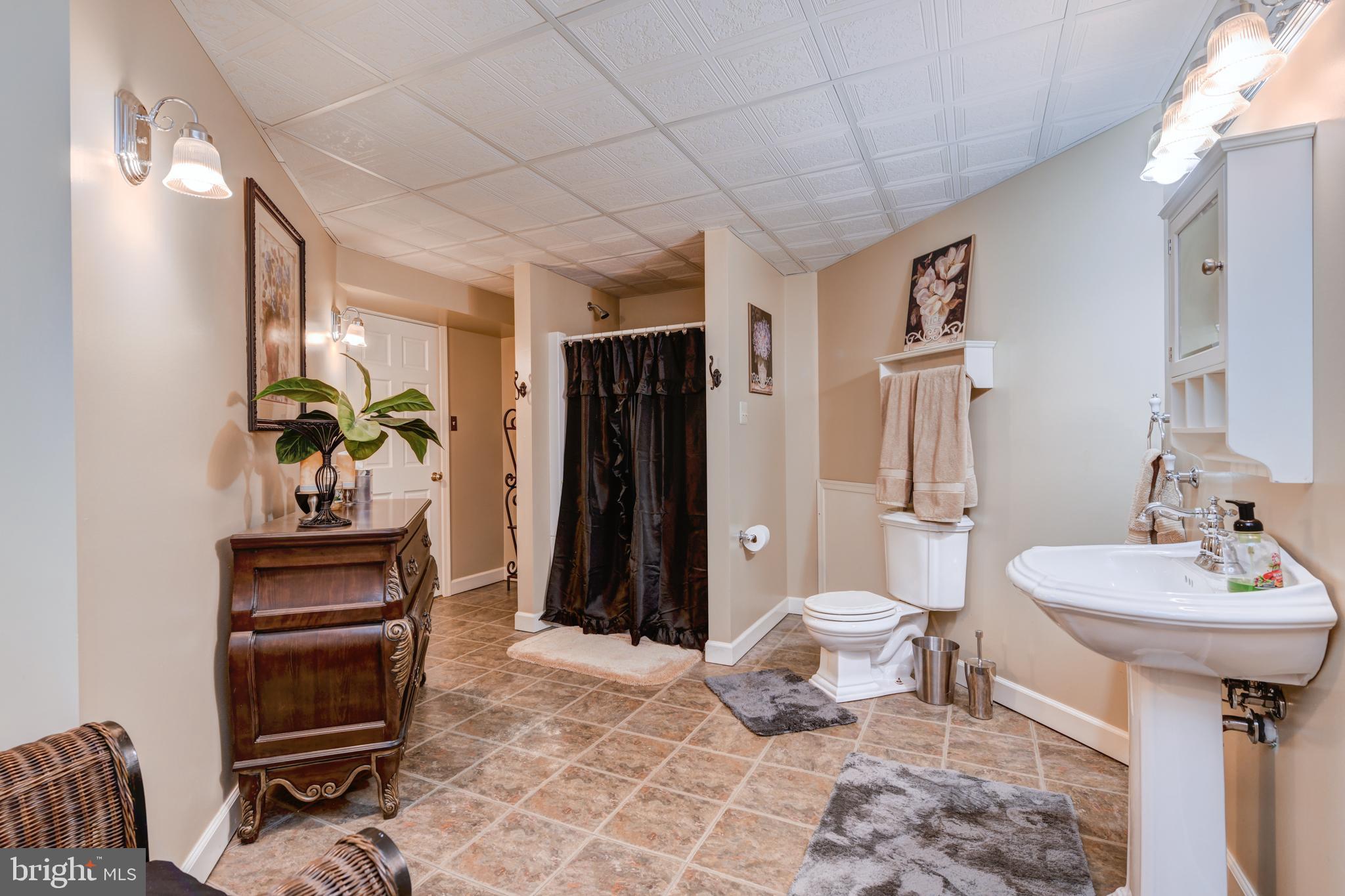 DOYLESTOWN LEA - Residential