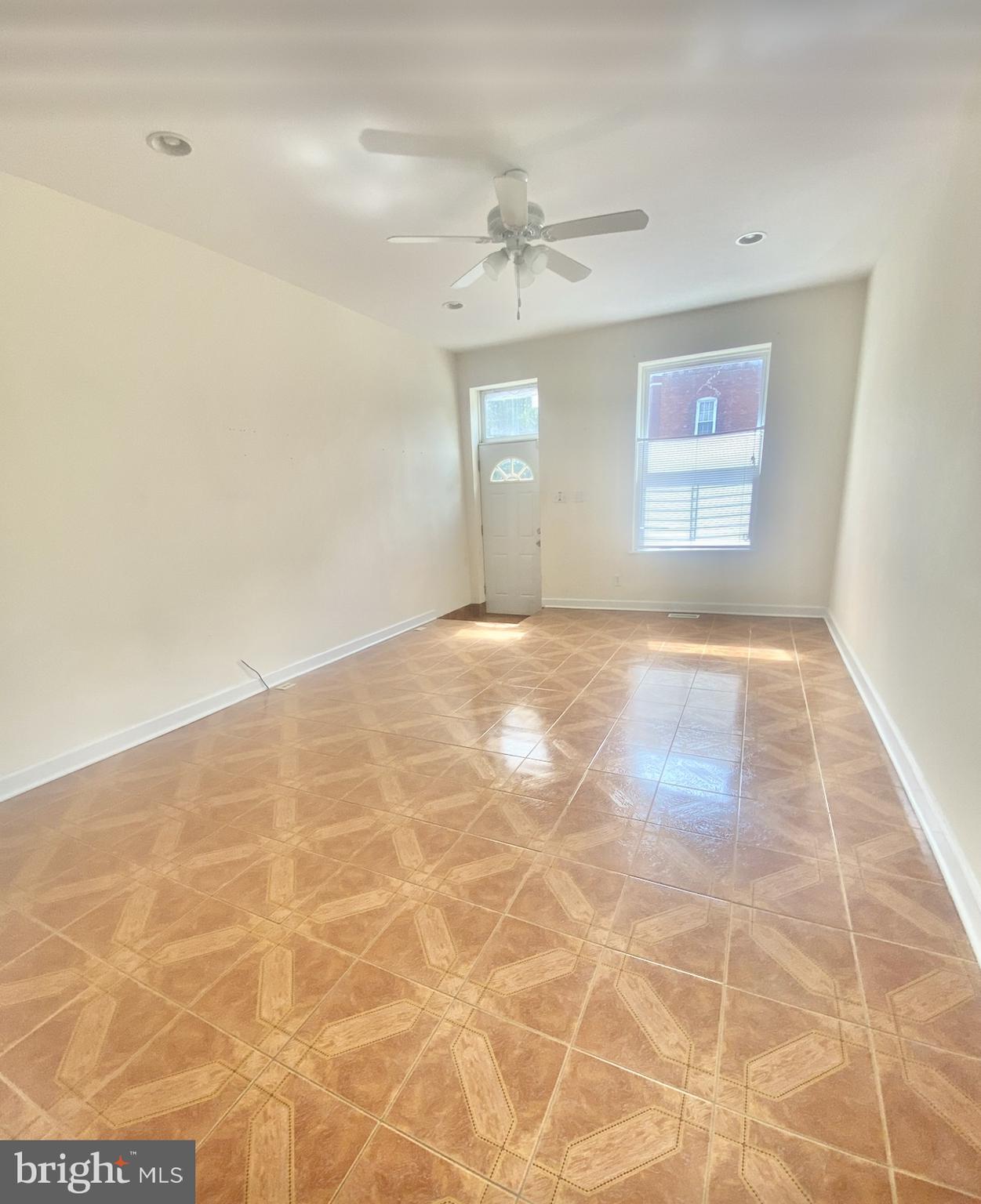 CHARLES VILLAGE - Residential Lease