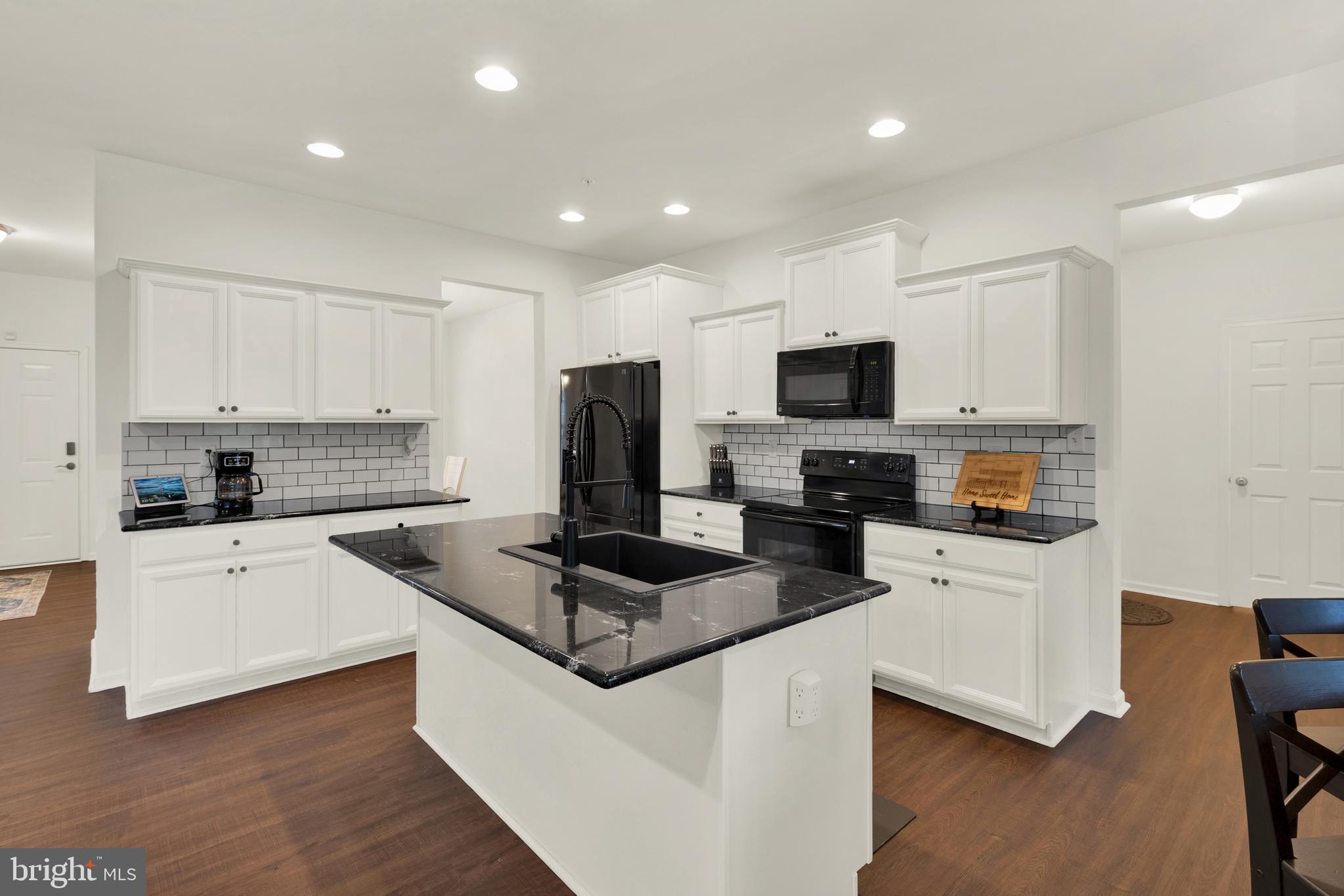 COOL SPRINGS AT CHARLESTOWN - Residential