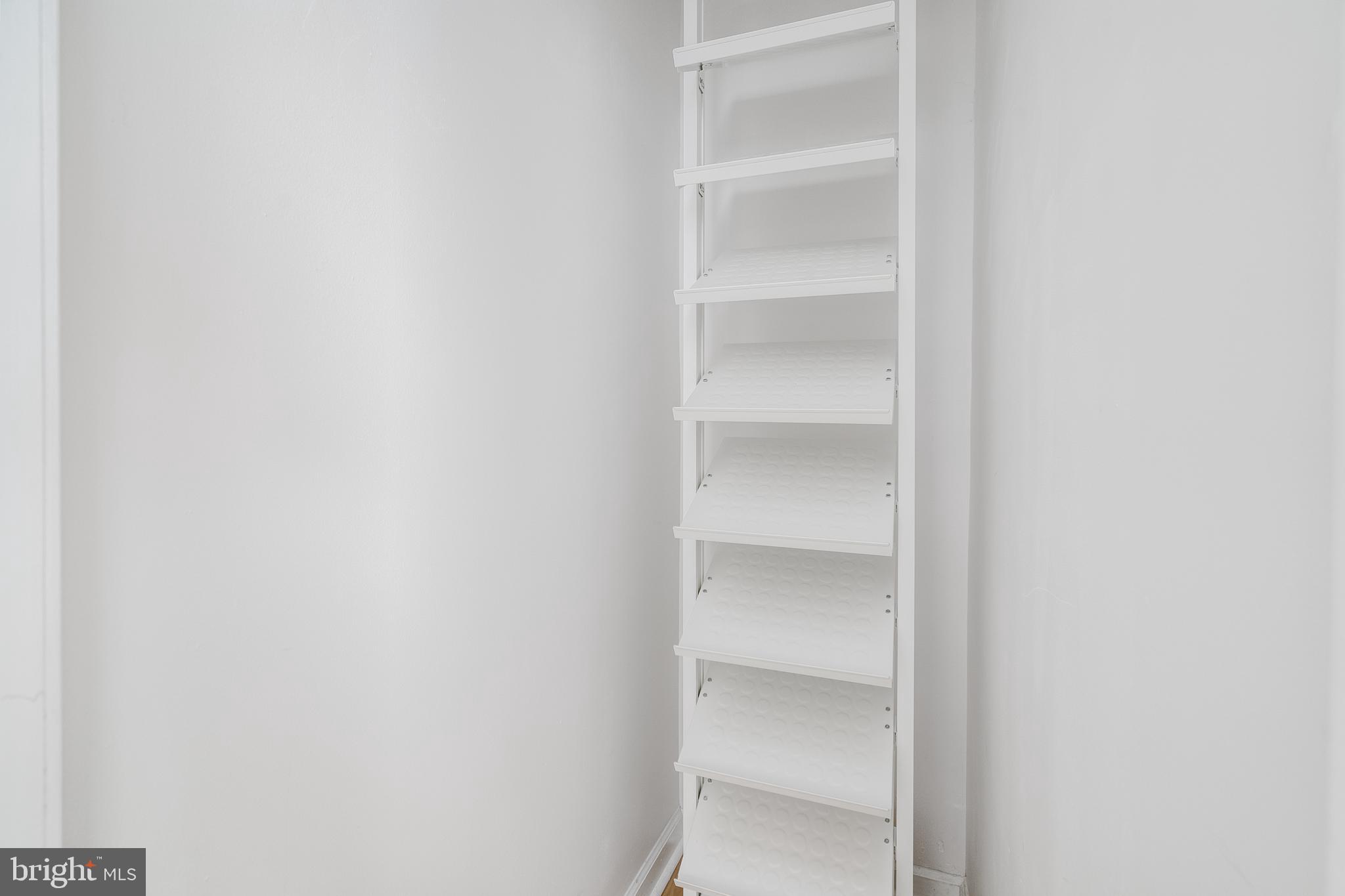 GRADUATE HOSPITAL - Residential