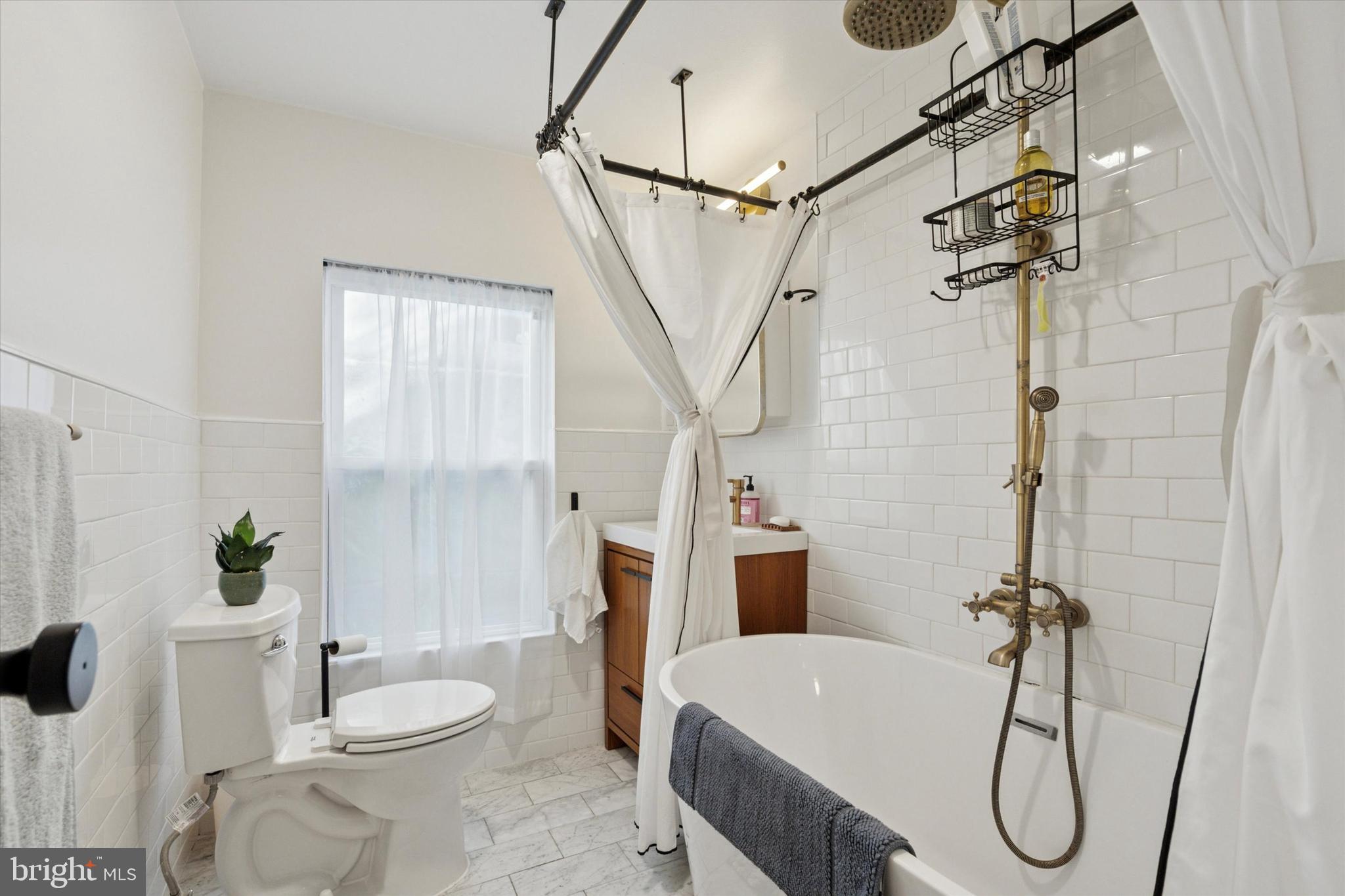 GRADUATE HOSPITAL - Residential