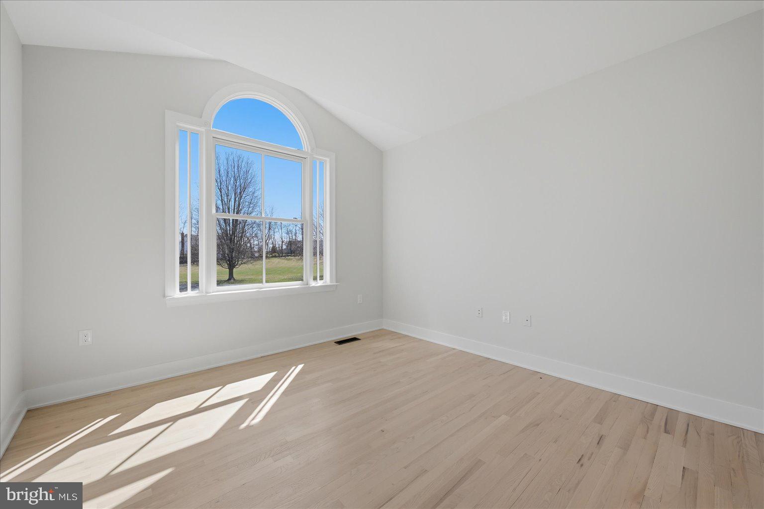 BIRCH HOLLOW HAMLET - Residential