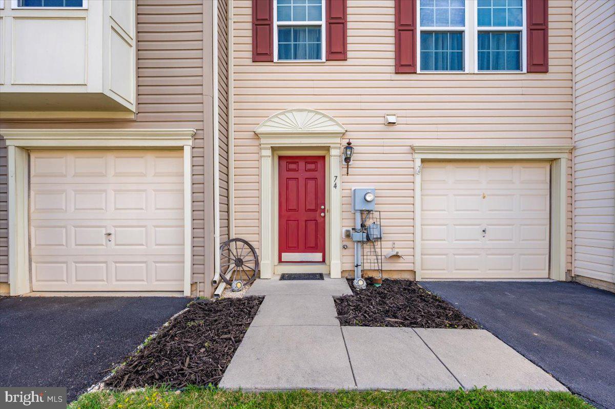 BROOKFIELD ON THE POTOMAC - Residential