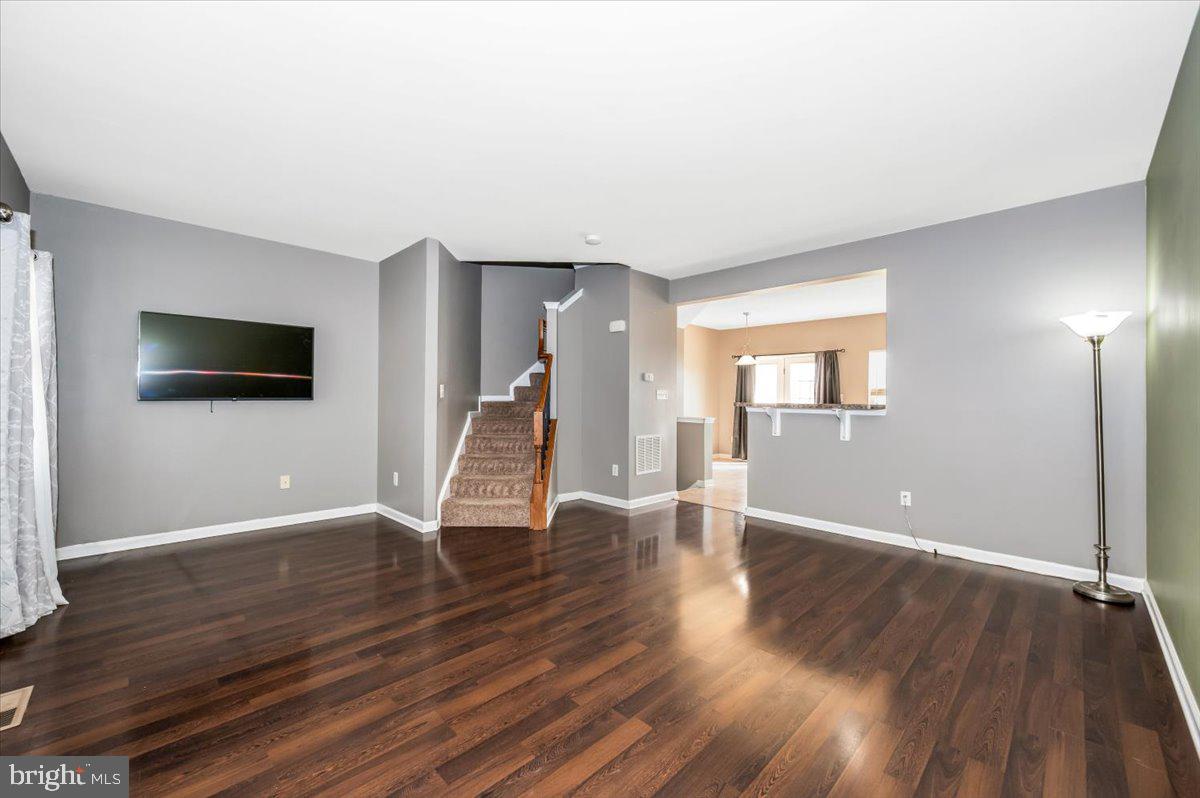 BROOKFIELD ON THE POTOMAC - Residential