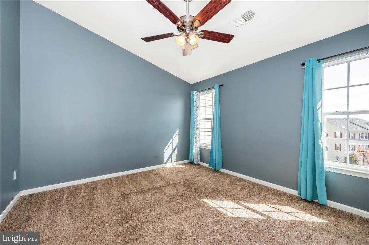 BROOKFIELD ON THE POTOMAC - Residential