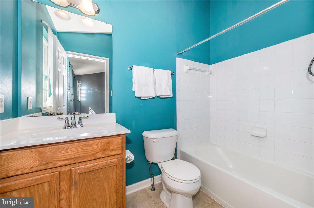 BROOKFIELD ON THE POTOMAC - Residential