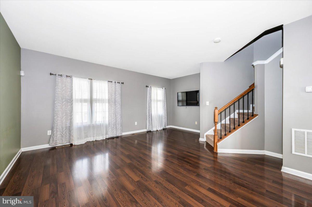 BROOKFIELD ON THE POTOMAC - Residential