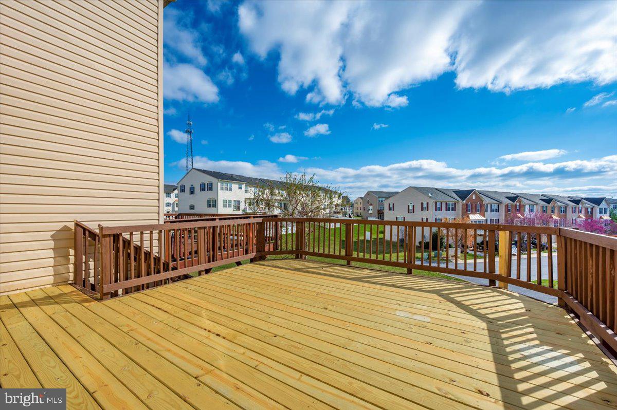 BROOKFIELD ON THE POTOMAC - Residential