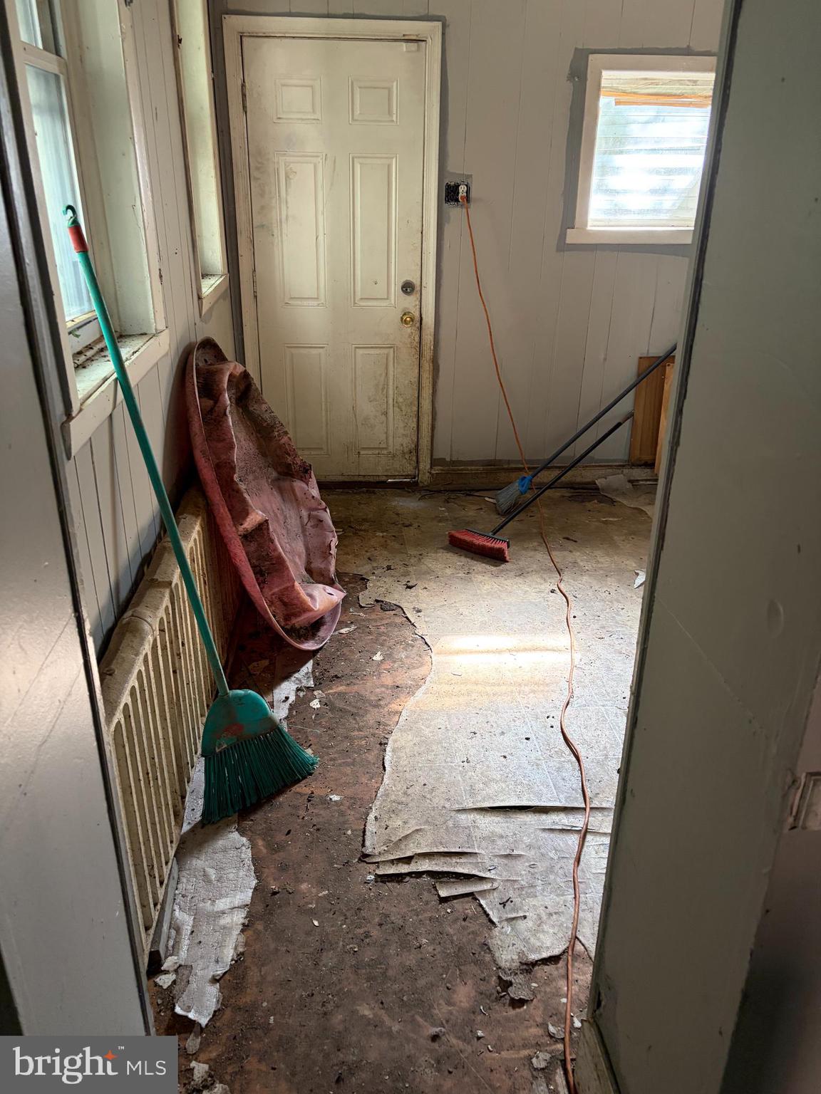 KENSINGTON - Residential