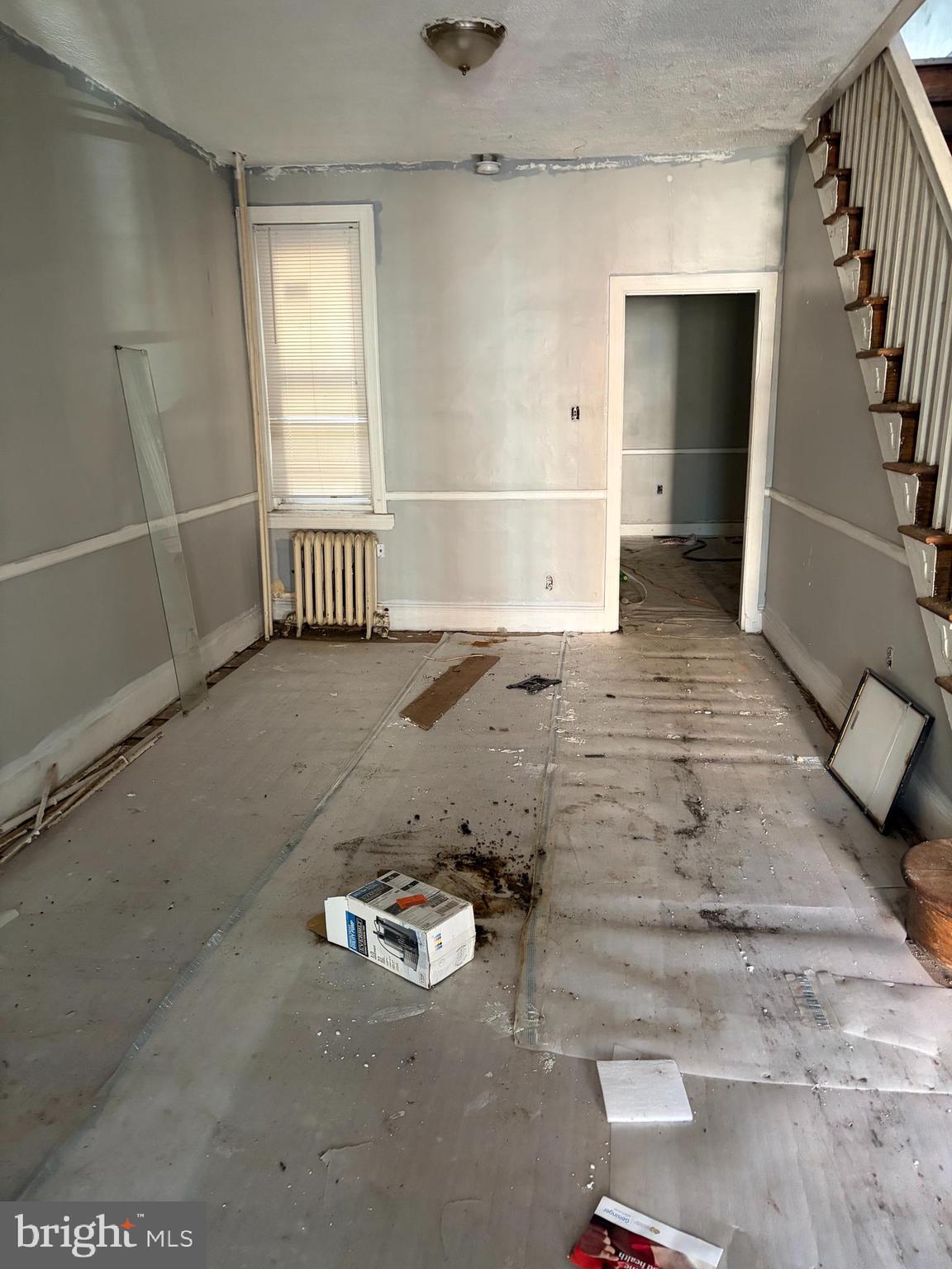 KENSINGTON - Residential