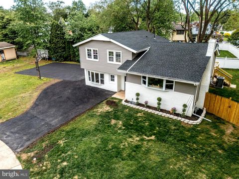 407 BRUCE TERRACE CHERRY HILL NJ 08034