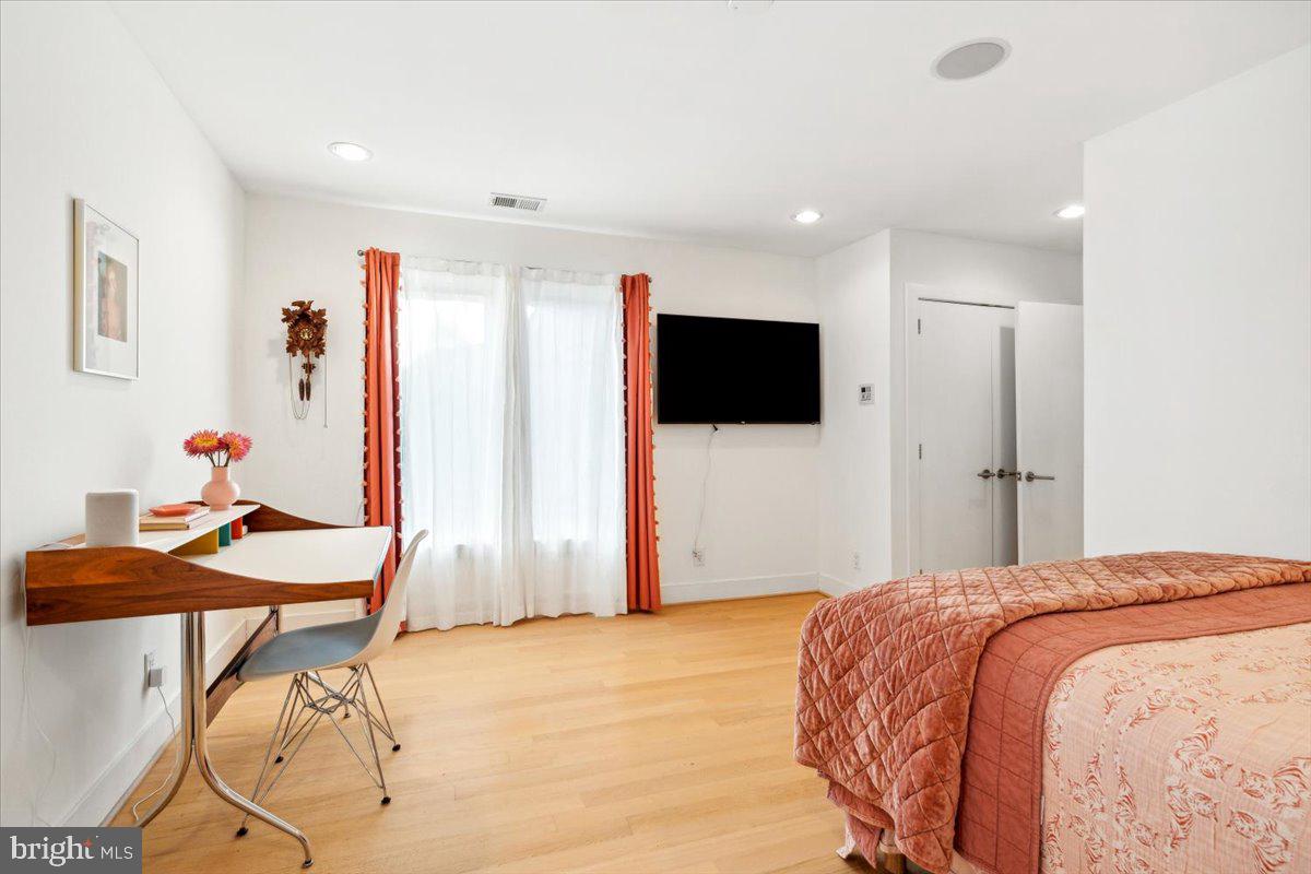 FOREST GLEN - Residential