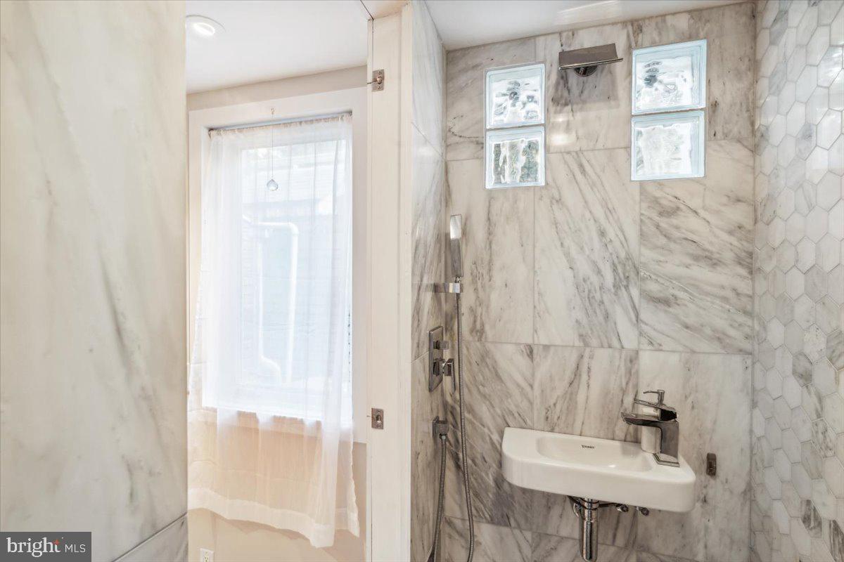 FOREST GLEN - Residential