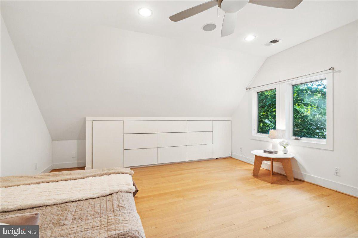 FOREST GLEN - Residential