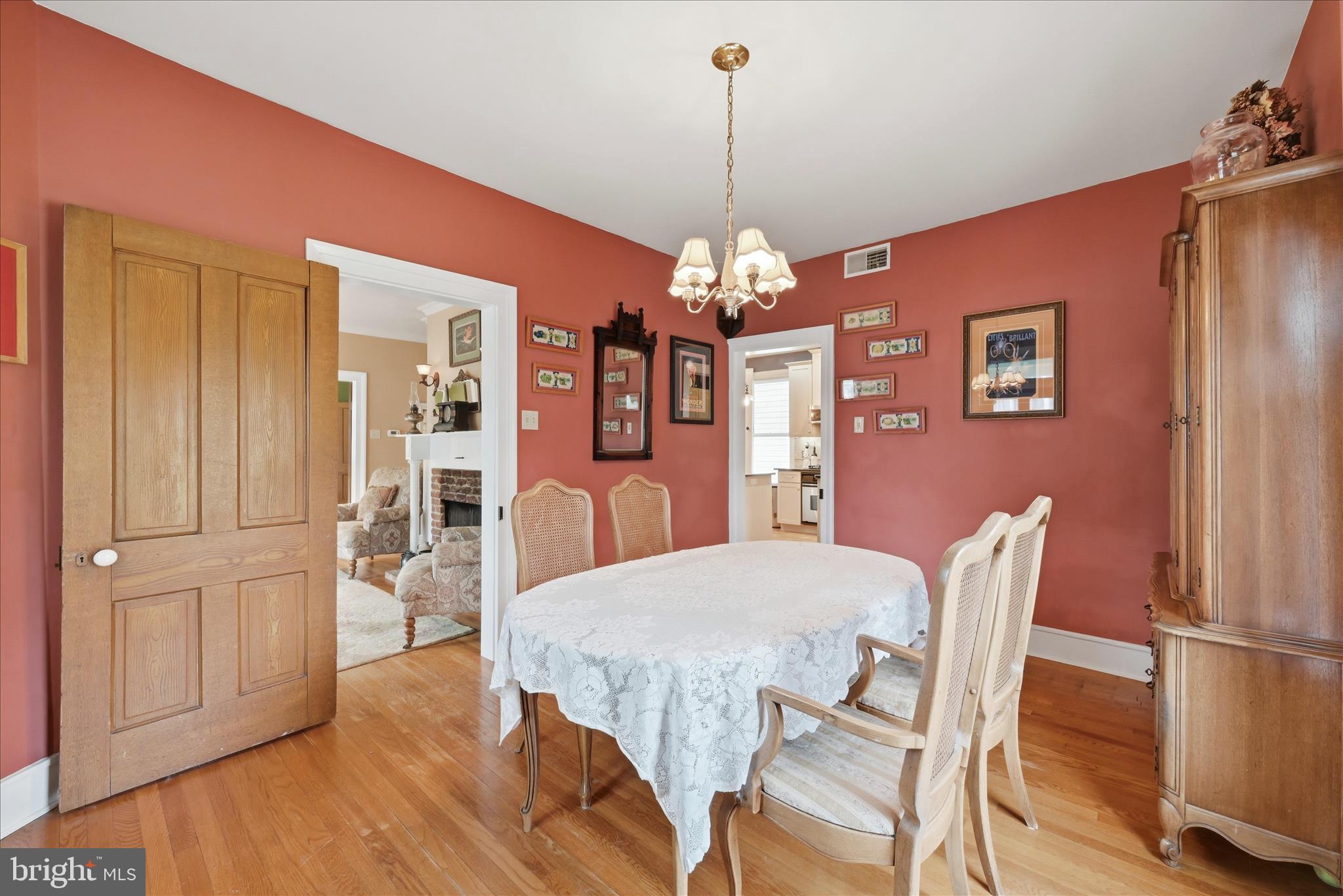 STRASBURG - Residential