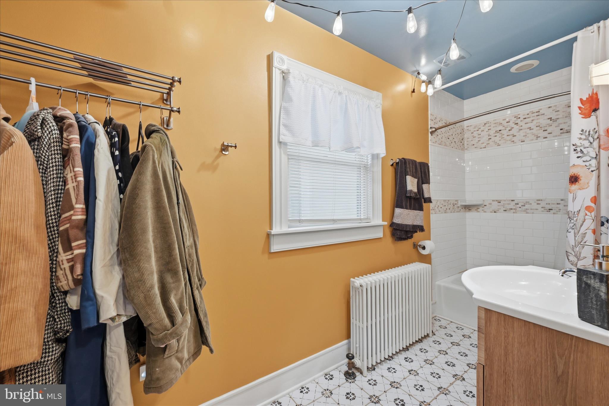 STRASBURG - Residential