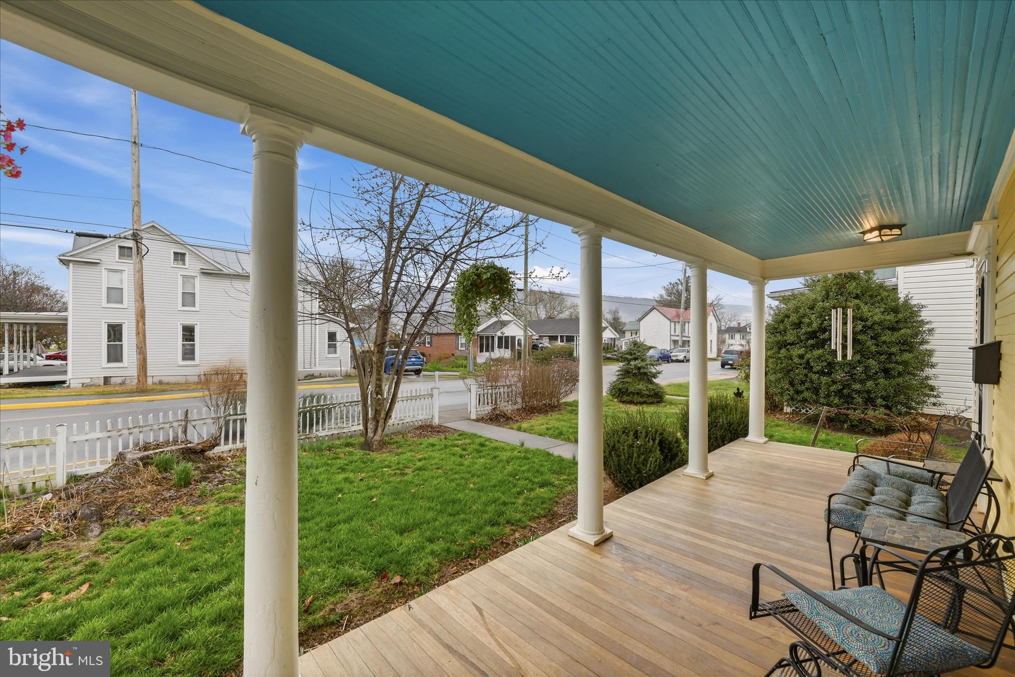 STRASBURG - Residential