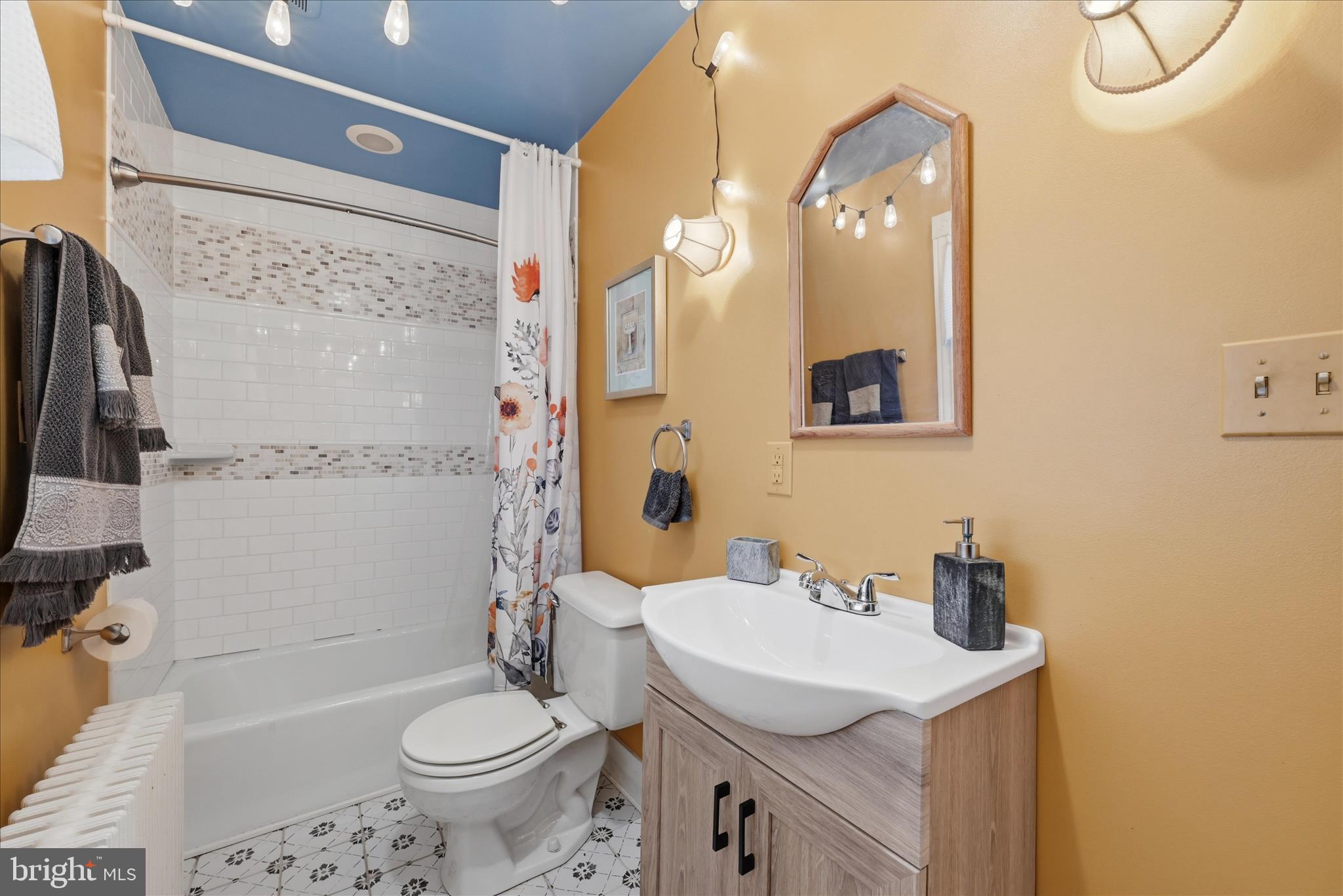 STRASBURG - Residential