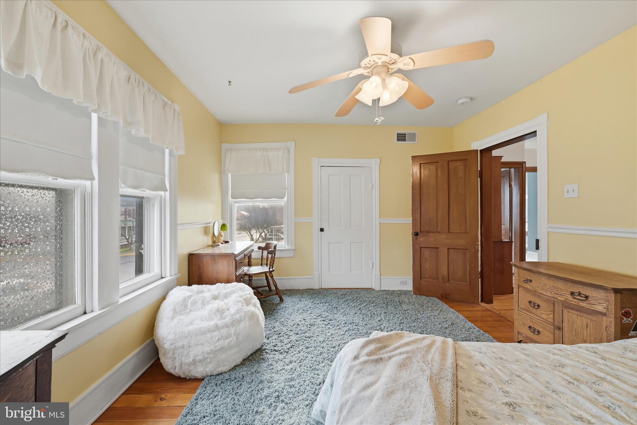 STRASBURG - Residential