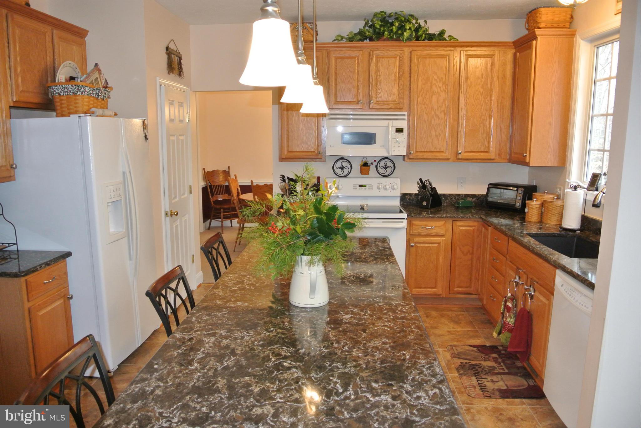 CASTLE CREST ESTATES - Residential