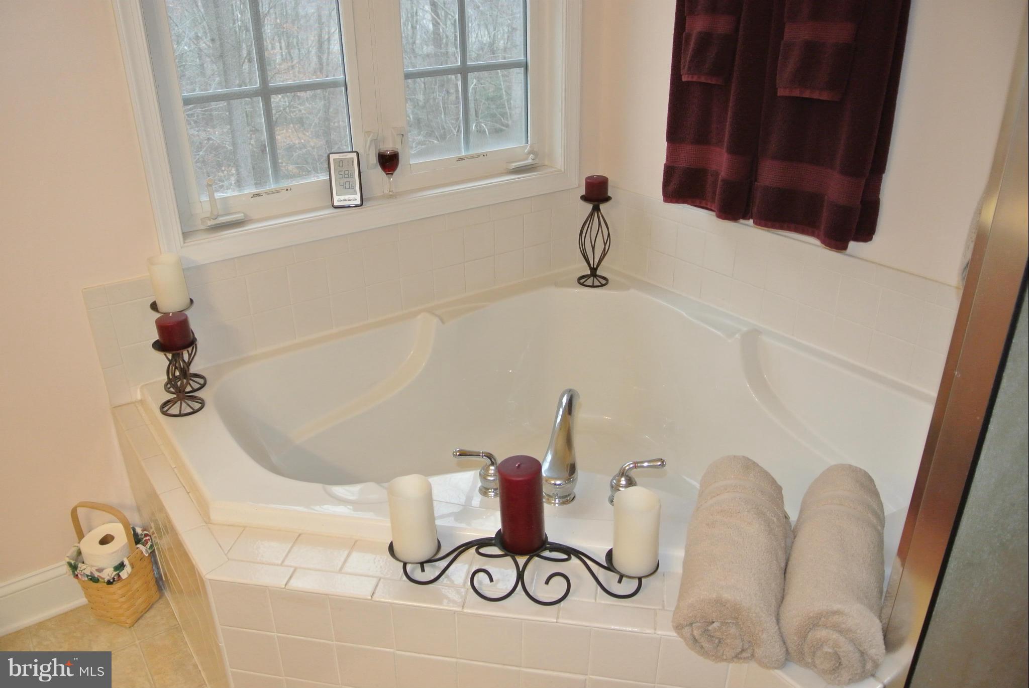 CASTLE CREST ESTATES - Residential