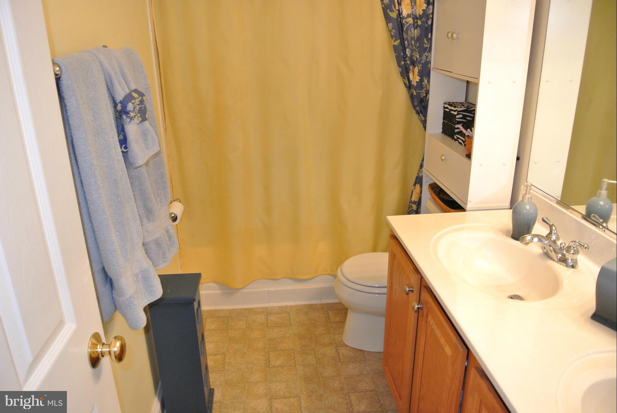 CASTLE CREST ESTATES - Residential