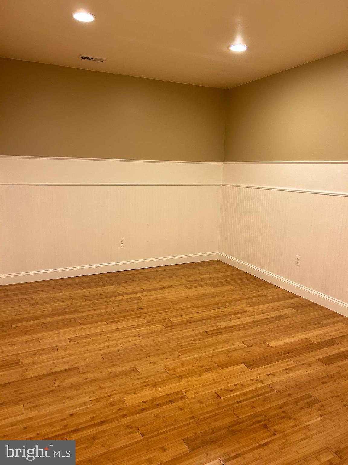 COVENANT CREEK - Residential Lease