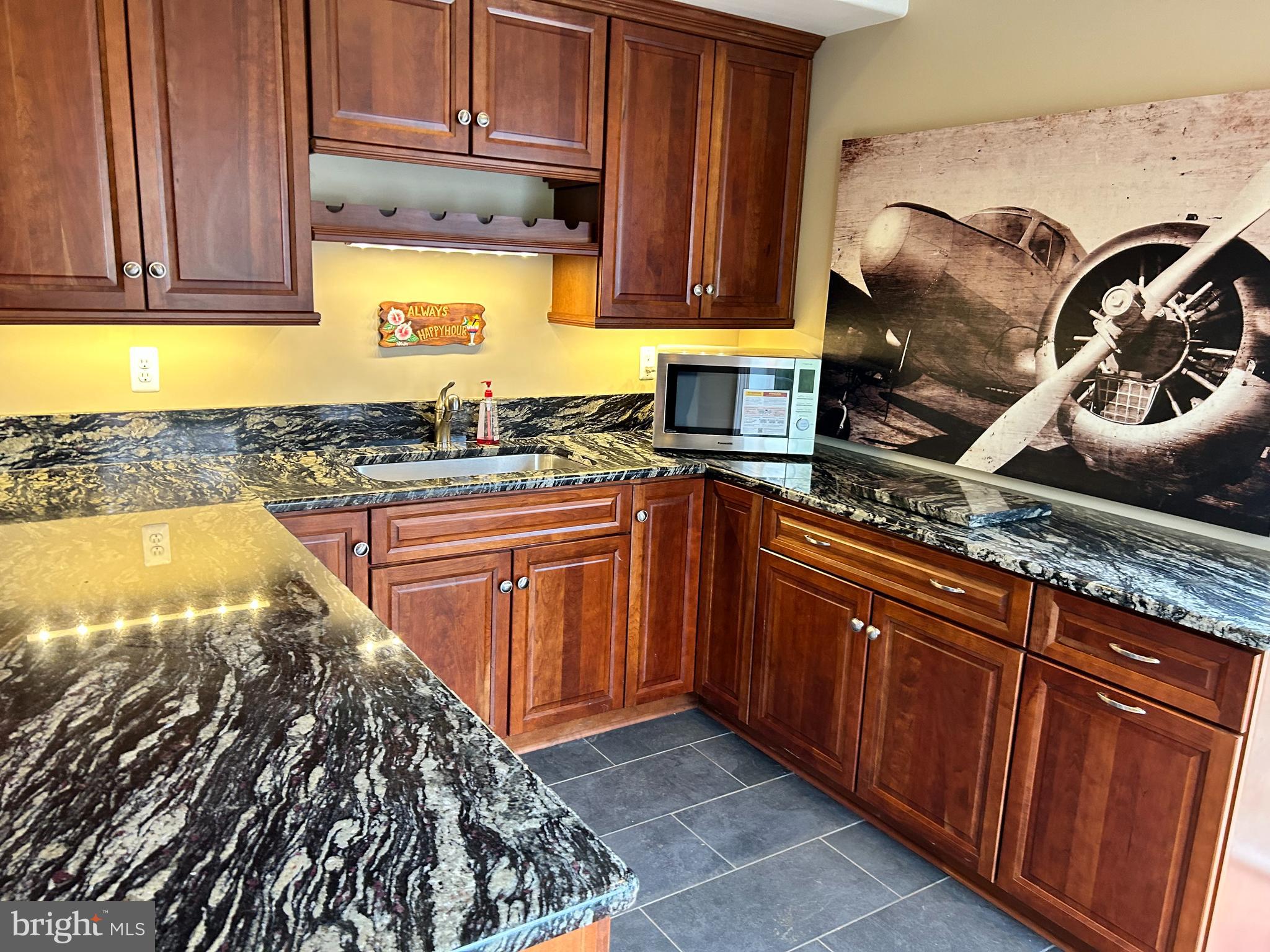 COVENANT CREEK - Residential Lease