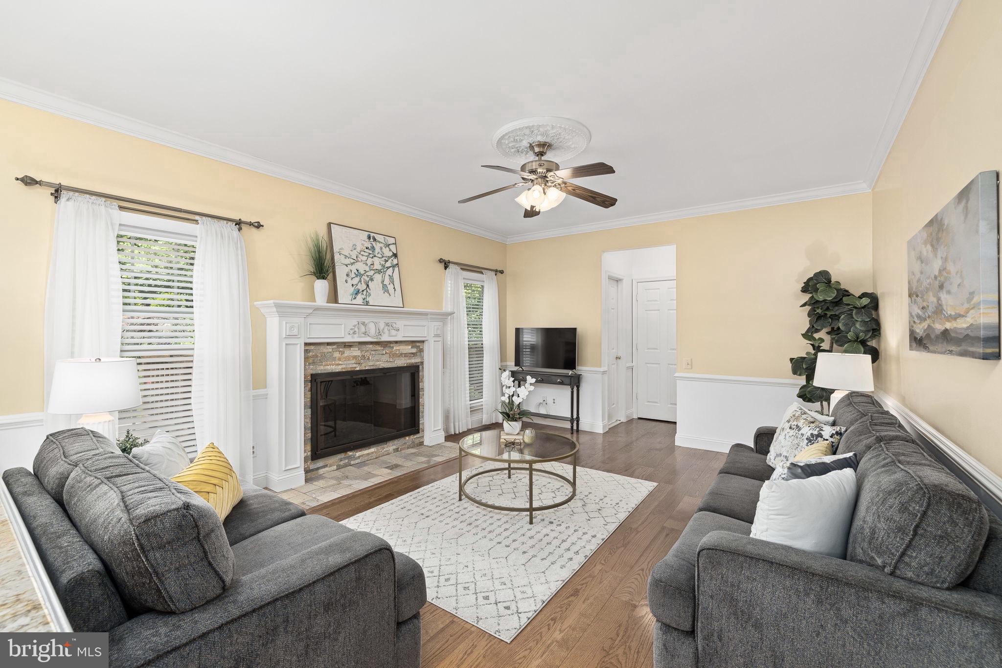 TWIN OAKS FARM - Residential