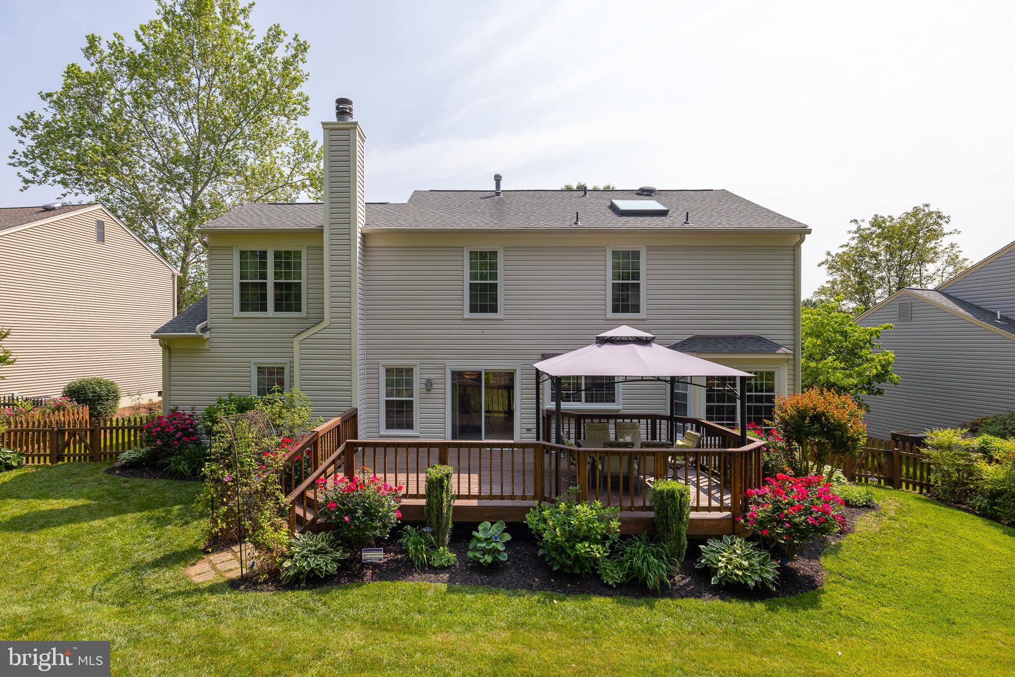 TWIN OAKS FARM - Residential