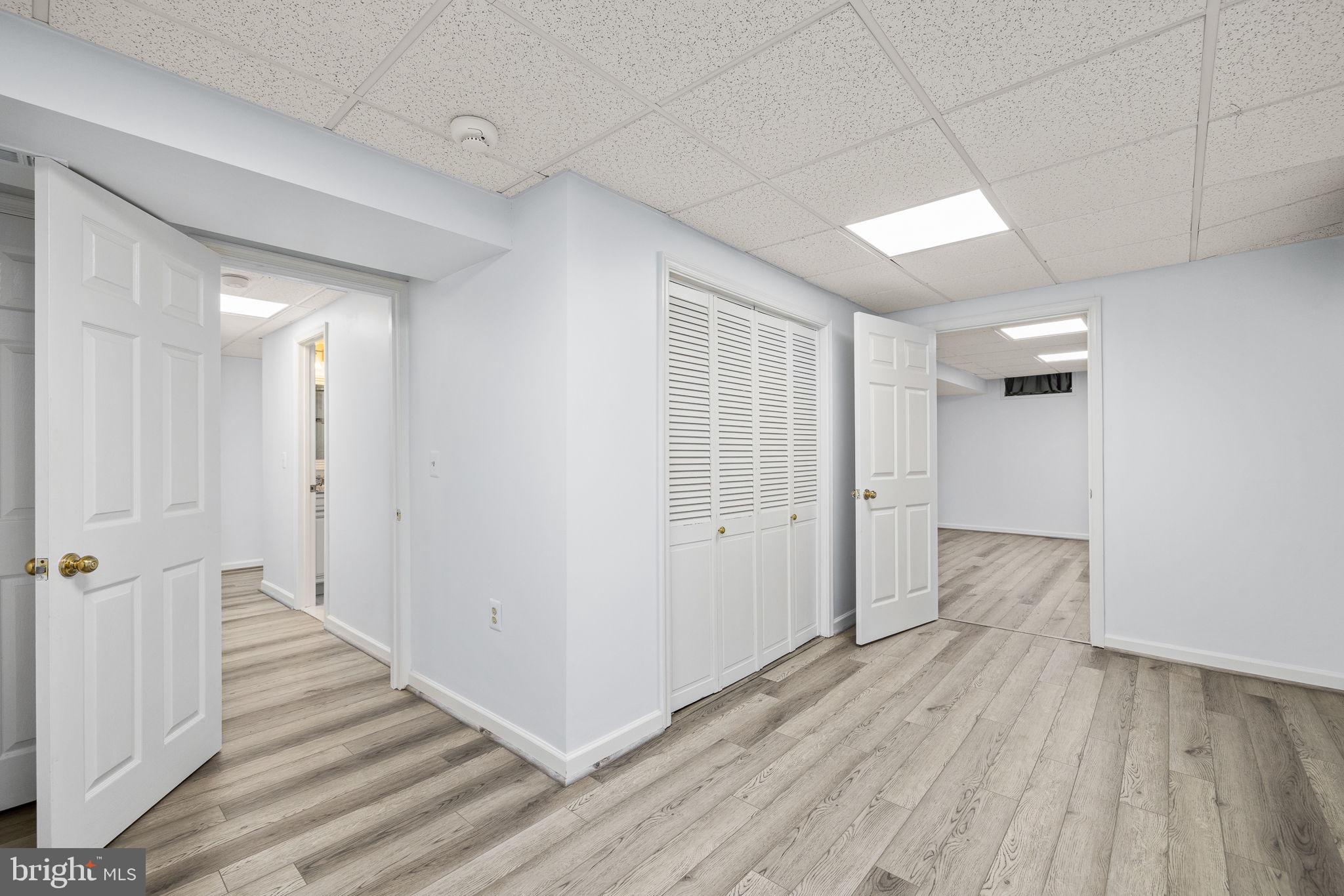TWIN OAKS FARM - Residential