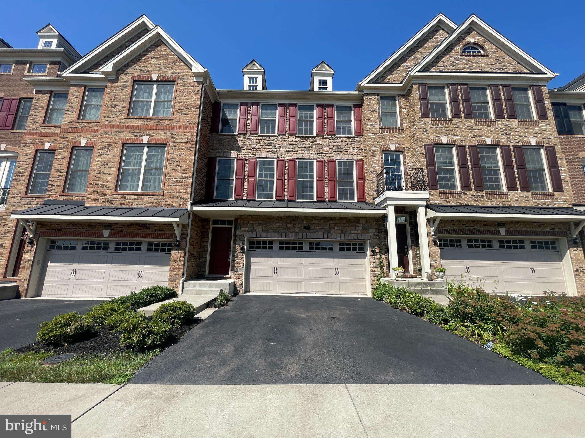 24997 CAMBRIDGE HILL TERRACE